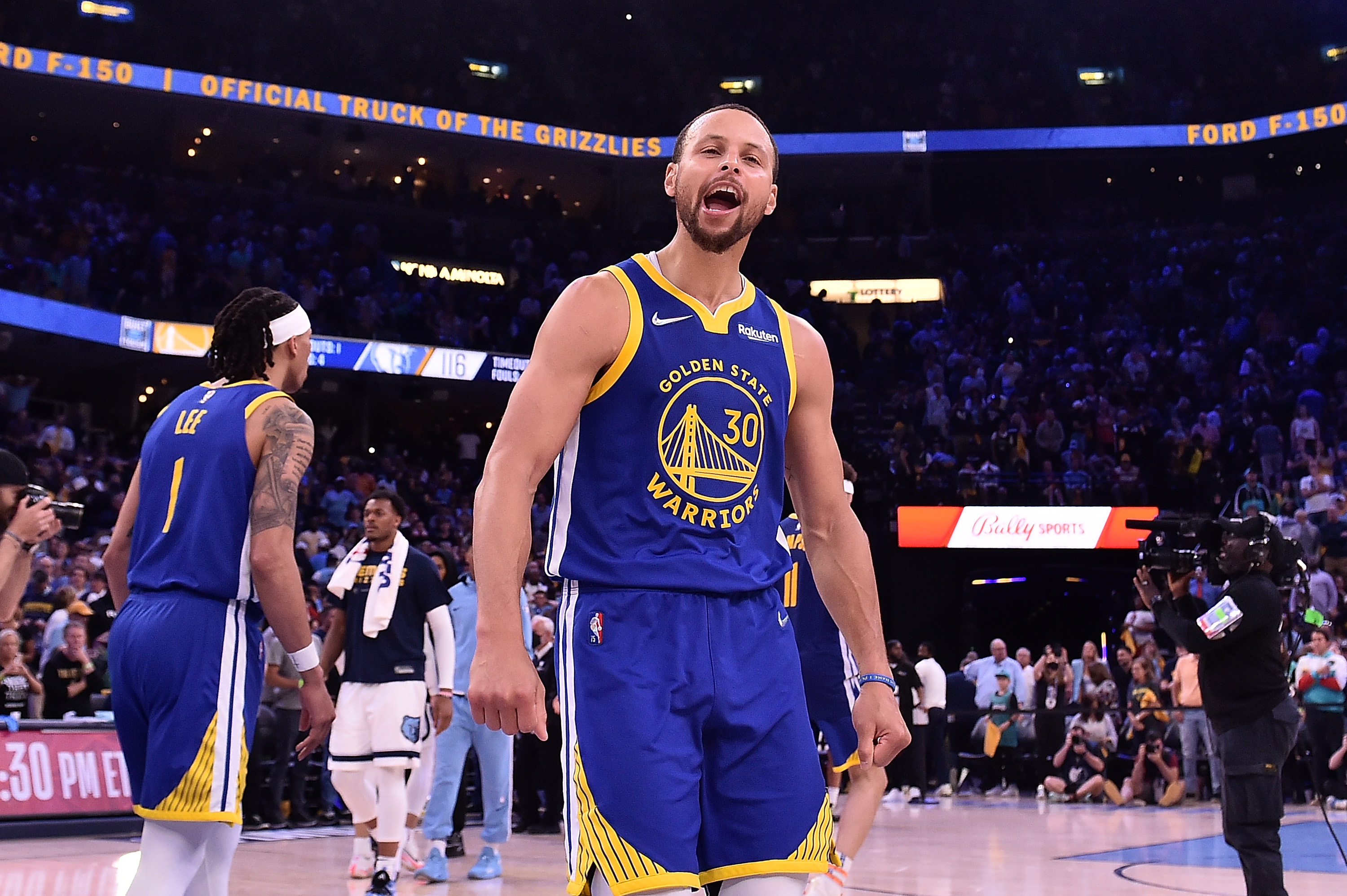 mk体育官网-人大胜奇才，库里缺阵内筒发威拿下胜利