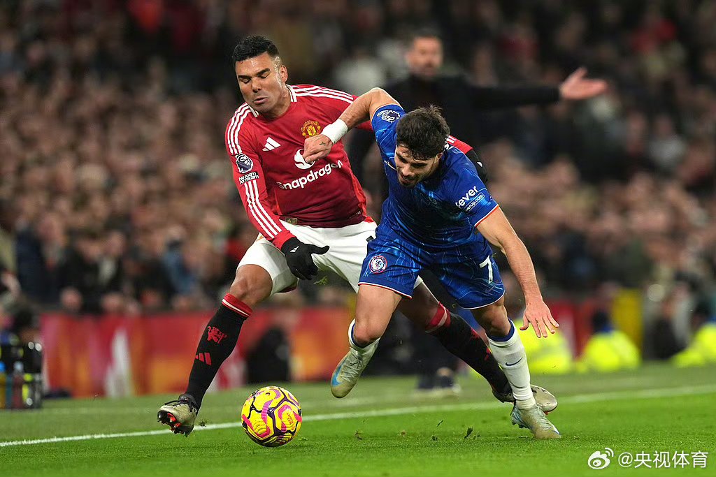 曼城五连胜追平切尔西,强势反弹赛季(曼城12遭切尔西逆转,这场比赛为何这么牵动球迷的心?)